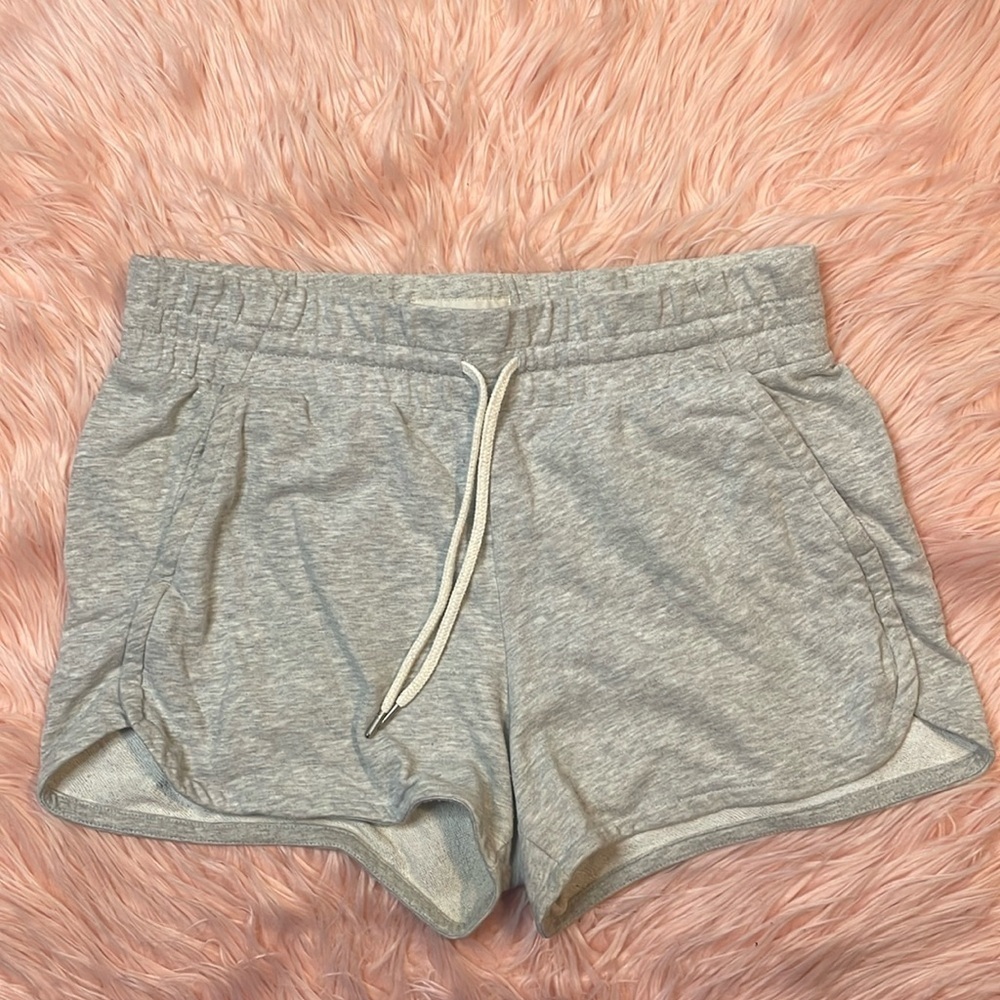 Champion Gray Sweatpants Shorts Size Medium‎